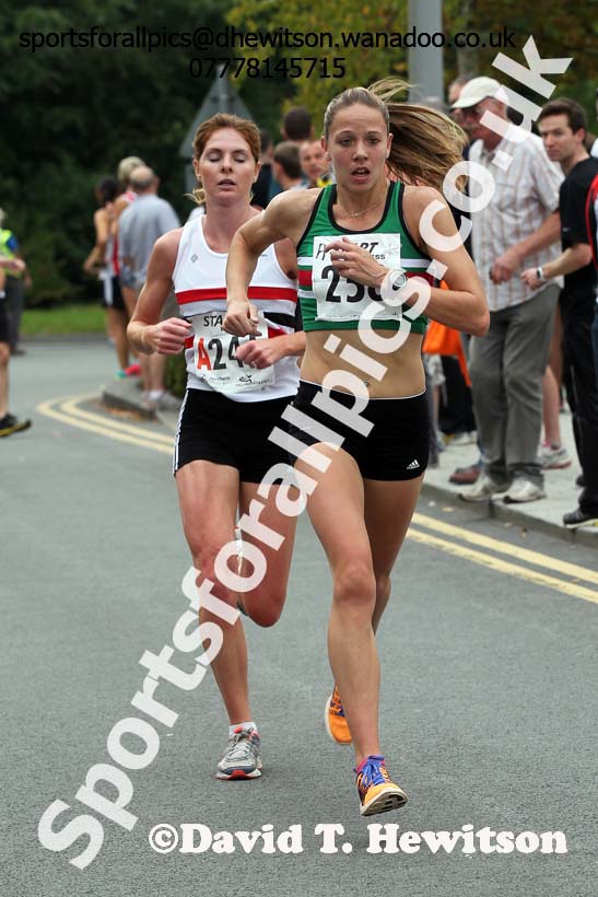 Senior womens Northern 4 Stage Road Relay, Warrington. Photo: David T. Hewitson/Sports for All Pics